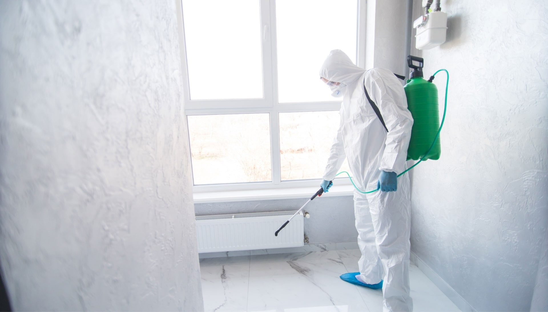 A certified mold inspector using specialized equipment to identify and locate mold growth in a residential property in Miramar